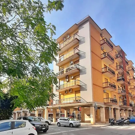 Elicriso Suites 3*