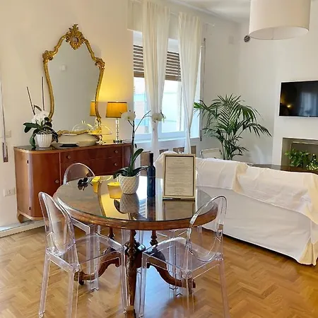 Pensjonat Elicriso Suites 3*