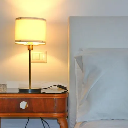 Elicriso Suites Pensionat Cagliari