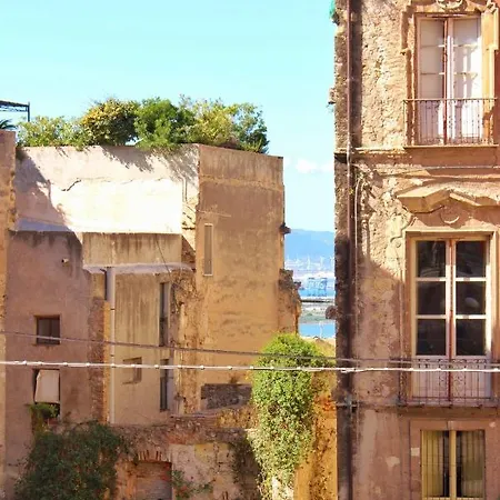 Vendégház Elicriso Suites