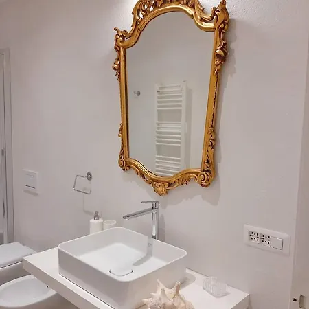 Elicriso Suites